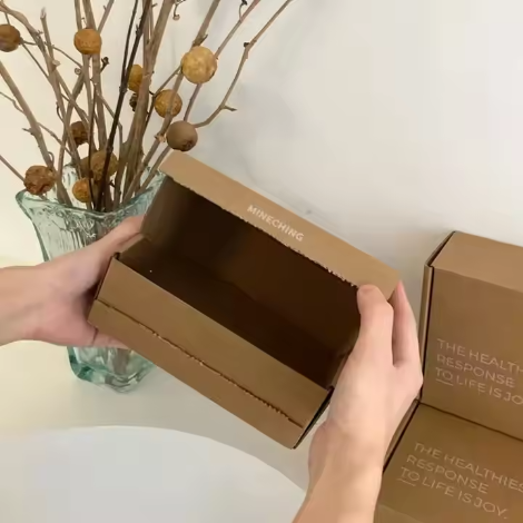 Apparel Shipping Boxes